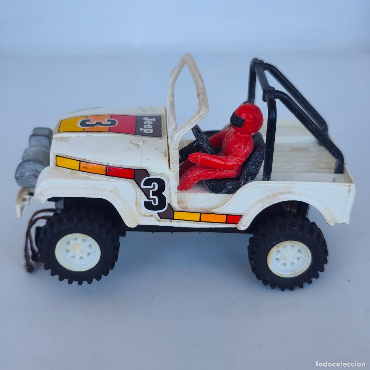 Scalextric: SCALEXTRIC STS 4X4 JEEP BLANCO CIRCUITO 2010