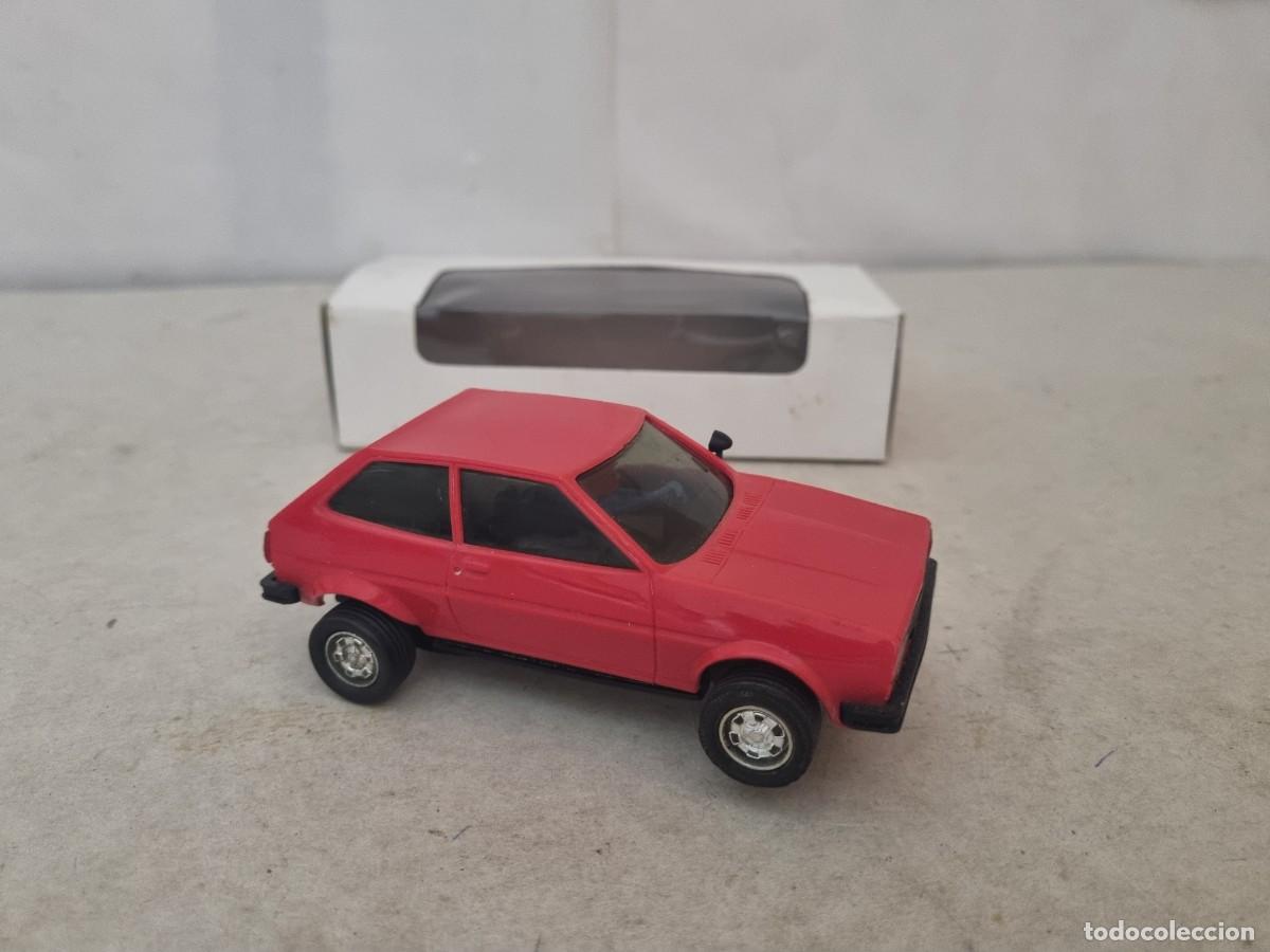 Scalextric: Scalextric Ford Fiesta Rojo exin Ref 4057/4061 funcionando