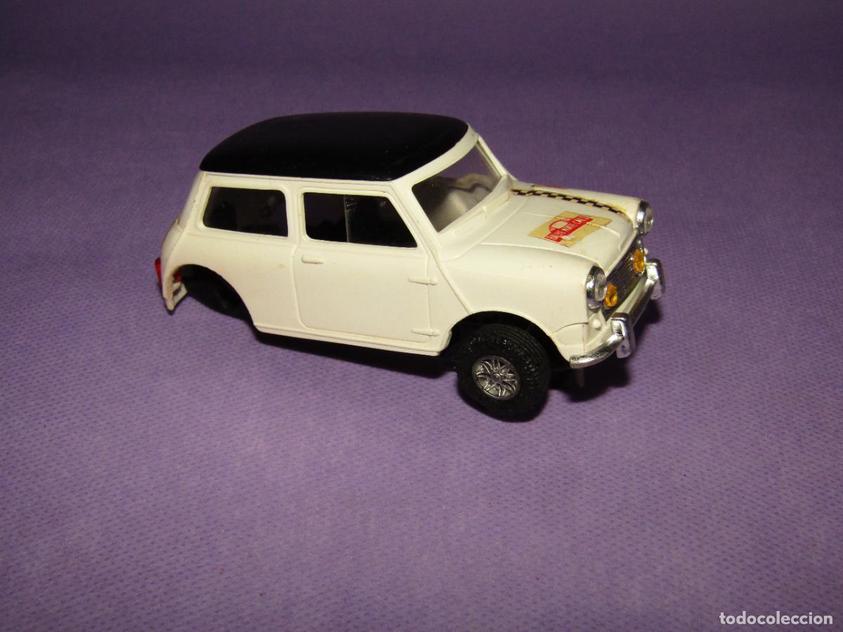Scalextric: Antiguo Chasis y Carrocer&iacute;a del MINI COOPER Ref. C-45 de SCALEXTRIC EXIN - Foto 4