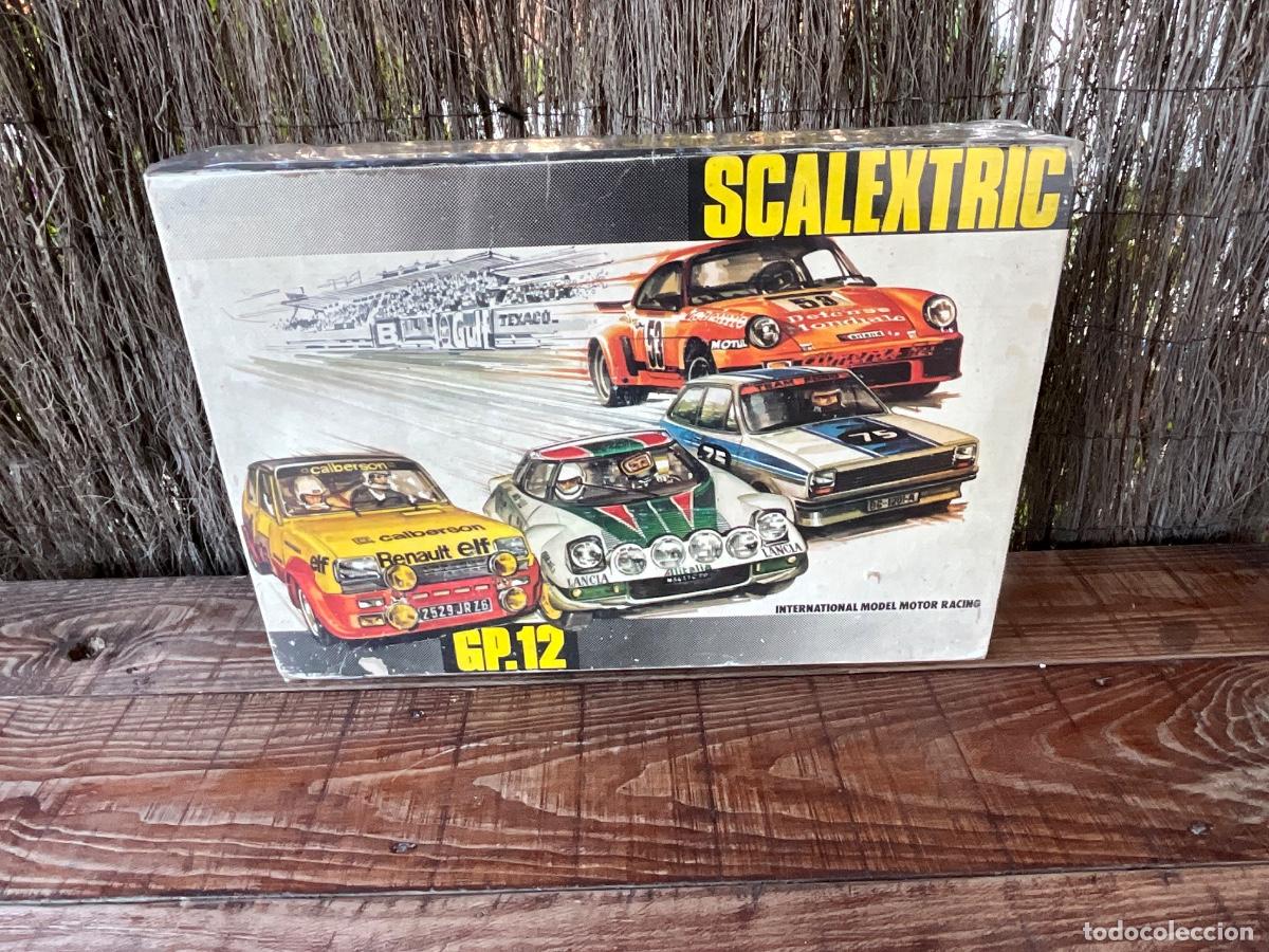 Scalextric: SCALEXTRIC CIRCUITO GP-12 - CAJA VAC&Iacute;A-ESTAN PROTEGIDA CON PL&Aacute;STICO - DECORACION SCALEXTRIC
