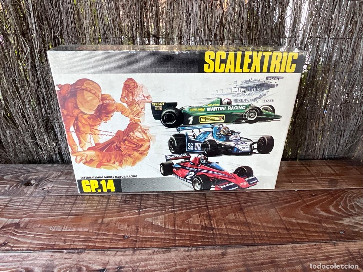 Scalextric: SCALEXTRIC CIRCUITO GP - 14 - CAJA VAC&Iacute;A-ESTAN PROTEGIDA CON PL&Aacute;STICO - DECORACION SCALEXTRIC
