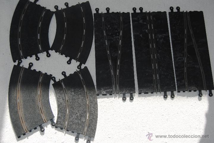 Scalextric: CHICANE DE 3 PISTAS LARGAS Y 4 CURVAS - Foto 1