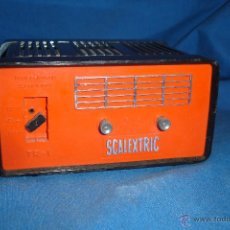 Scalextric: SCALEXTRIC - TRANSFORMADOR RECTIFICADOR TR-1 125V-220V-12V 1,5 AMP. AÑO 1972 - FUNCIONA