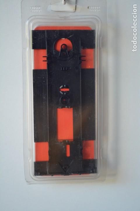 Scalextric: Repuesto NINCO CHASIS ACURA MLP Ref. 80876 - Foto 1