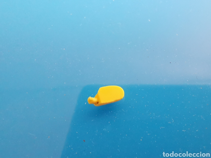 Scalextric: Retrovisor amarillo de coche de scalextric - Foto 1