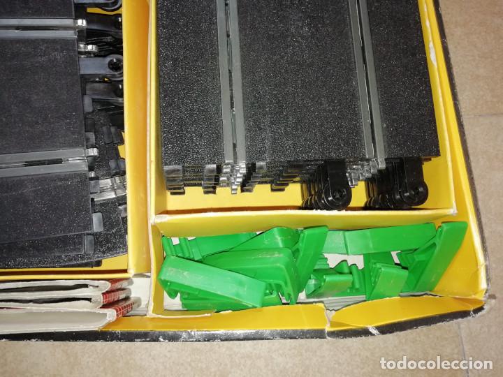 Scalextric: CIRCUITO SCALEXTRIC GP3 SIN COCHES CON DOCUMENTACION - Foto 7