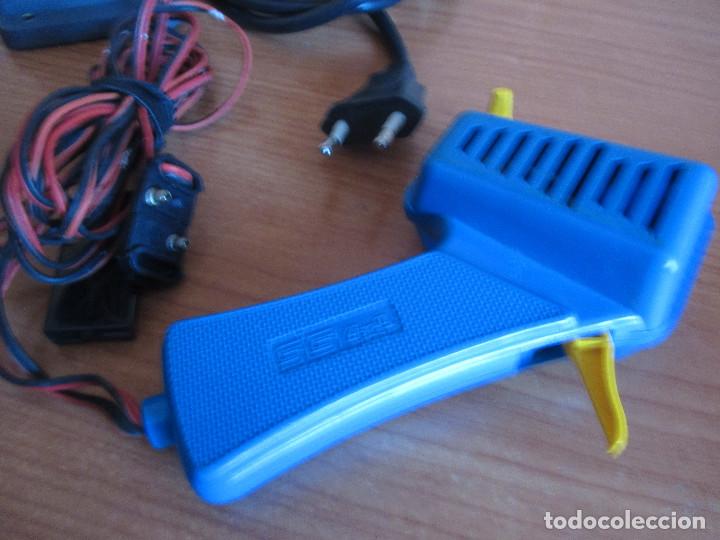 Scalextric: SCALEXTRIC: TRANSFORMADOR TR5 + 2 MANDOS STS 4X4 - Foto 2
