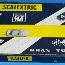 Scalextric: CAJA CON CIRCUITO SCALEXTRIC TRIANG GT 60 GRAN TURISMO, SIN COCHES Y FALTAS. Lote 333514758