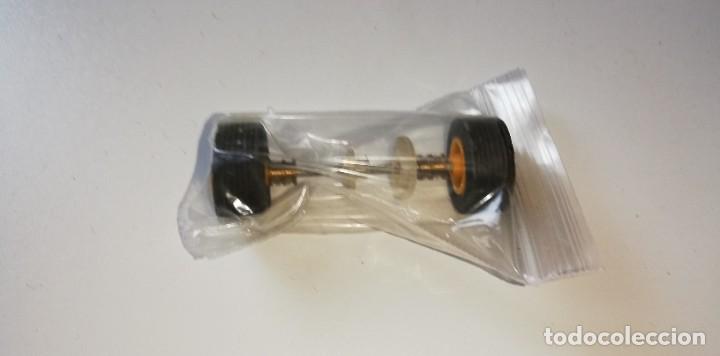Scalextric: C1-22 EJE RUEDAS SCALEXTRIC - Foto 1