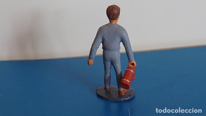 Scalextric: FIGURA PISTA SCALEXTRIC CARRERA - Foto 2