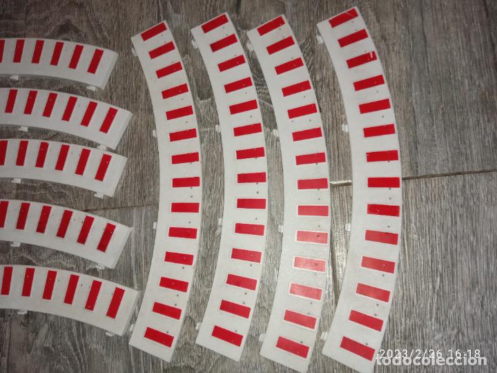 Scalextric: Lote de m&aacute;rgenes de curvas de Scalextric - Foto 3