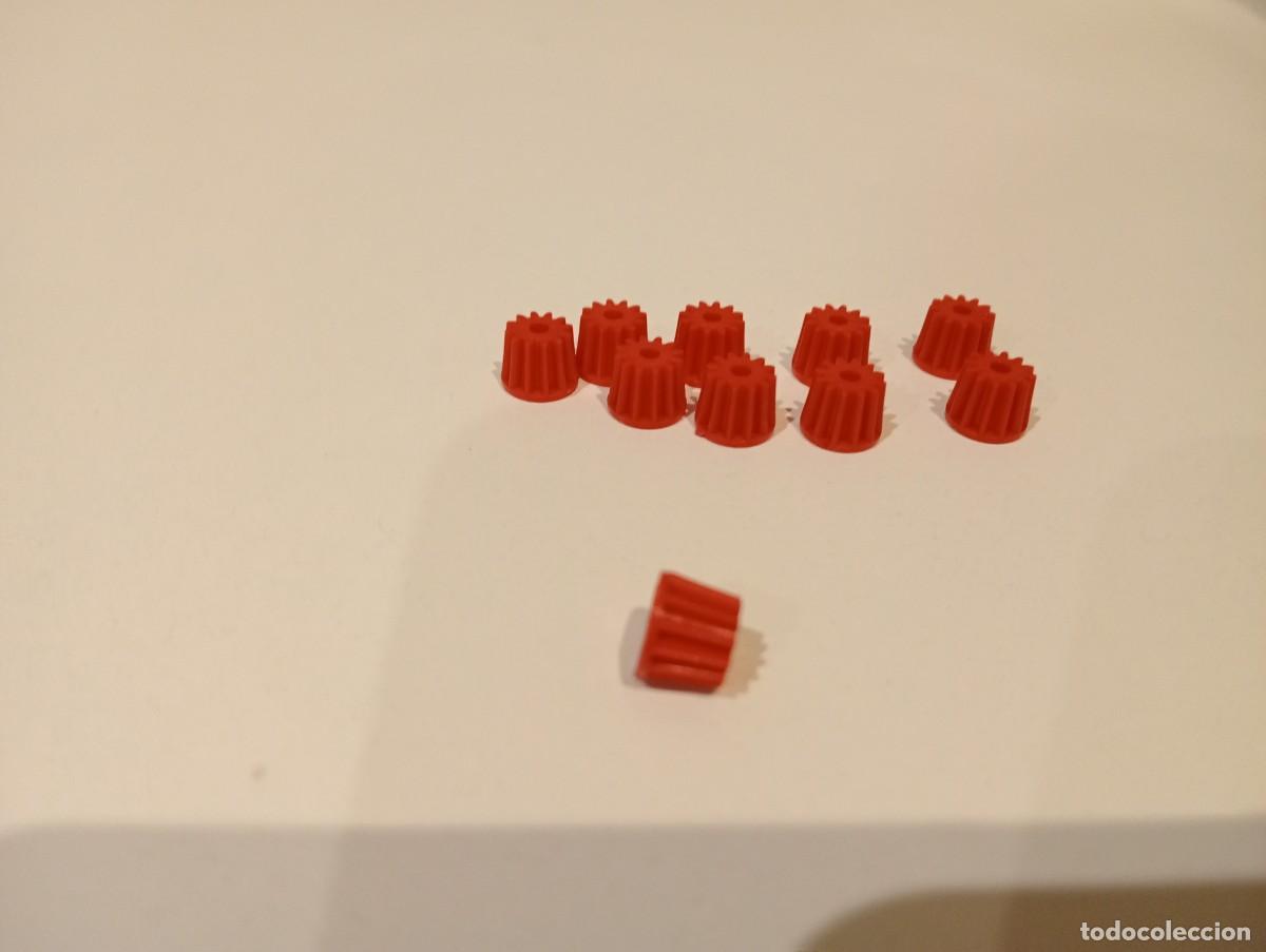Scalextric: NINCO. Pi&ntilde;ones para motores en angulo - Foto 2