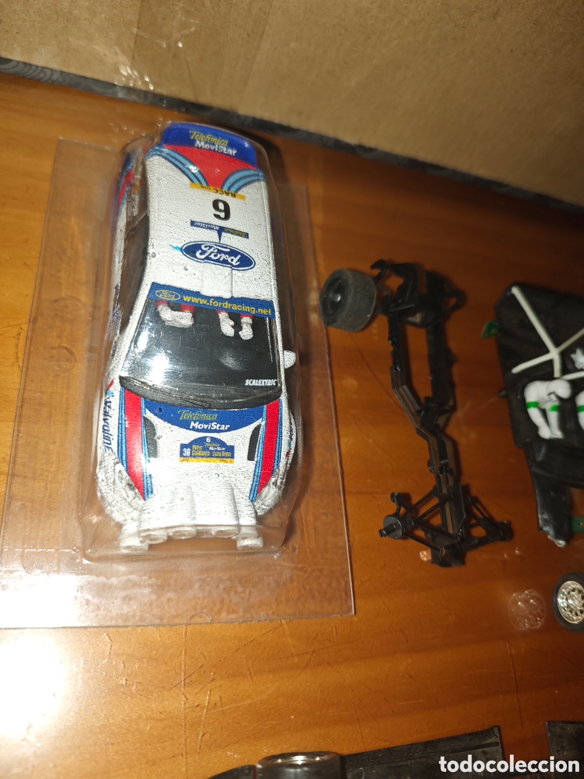 Scalextric: Lote de Piezas y carcasas Scalextric. - Foto 2