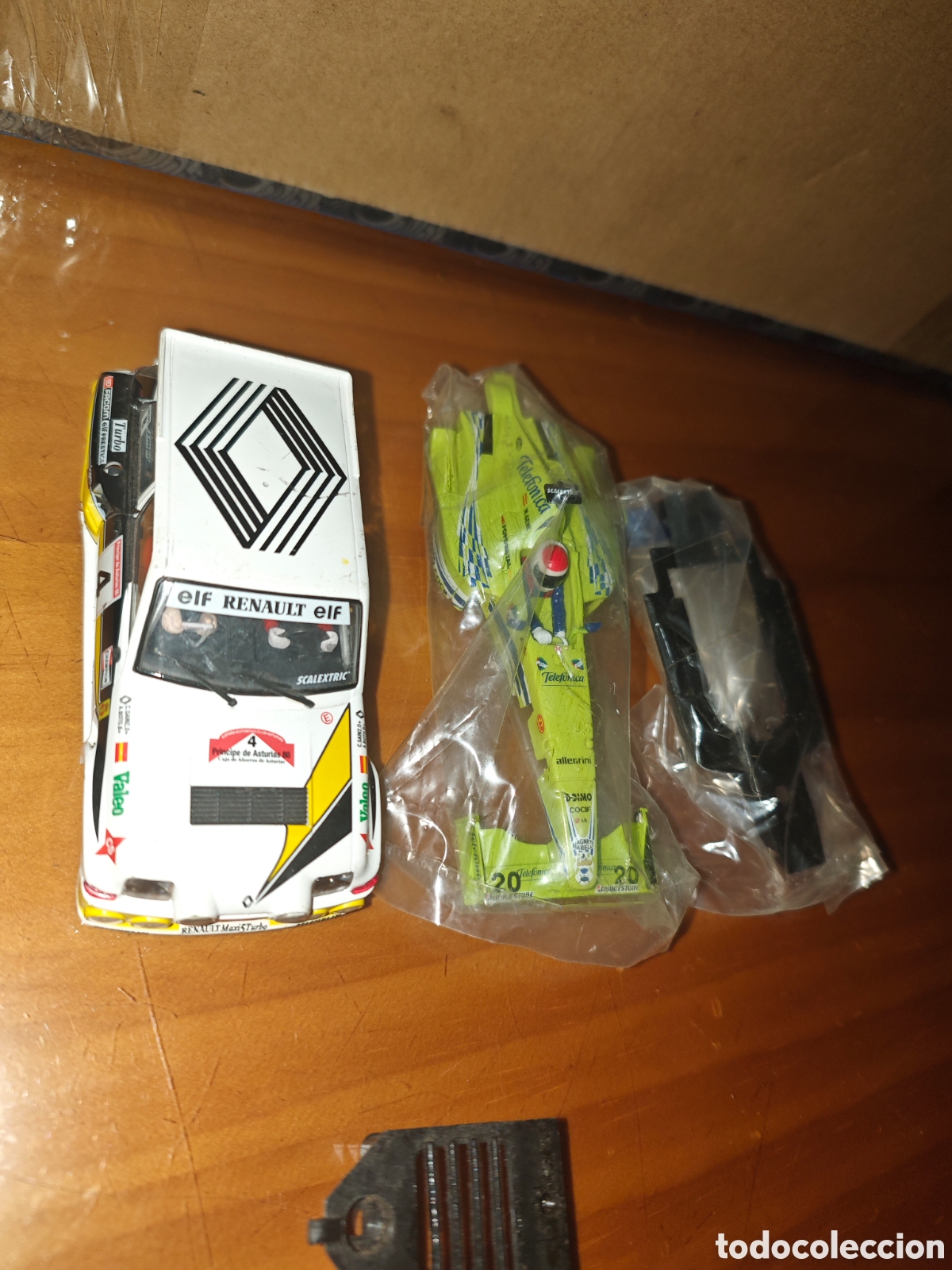 Scalextric: Lote de Piezas y carcasas Scalextric. - Foto 4