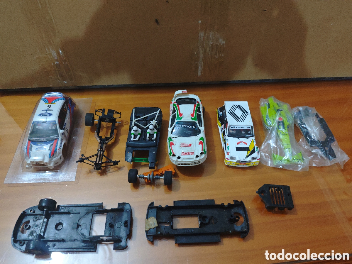 Scalextric: Lote de Piezas y carcasas Scalextric. - Foto 1