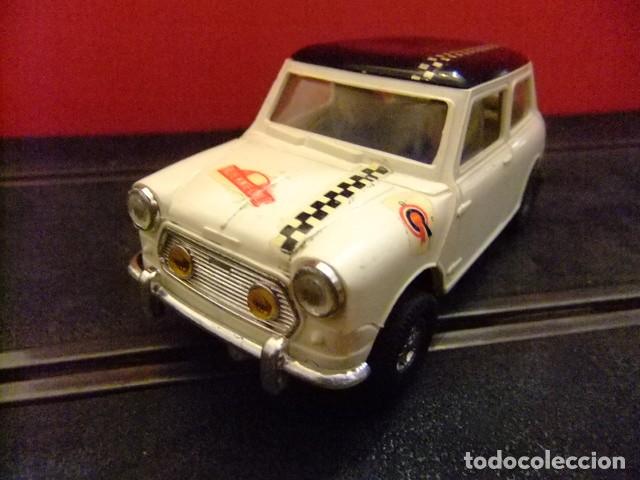 Scalextric: V SCALEXTRIC EXIN MINI COOPER BLANCO C 45 - Foto 2