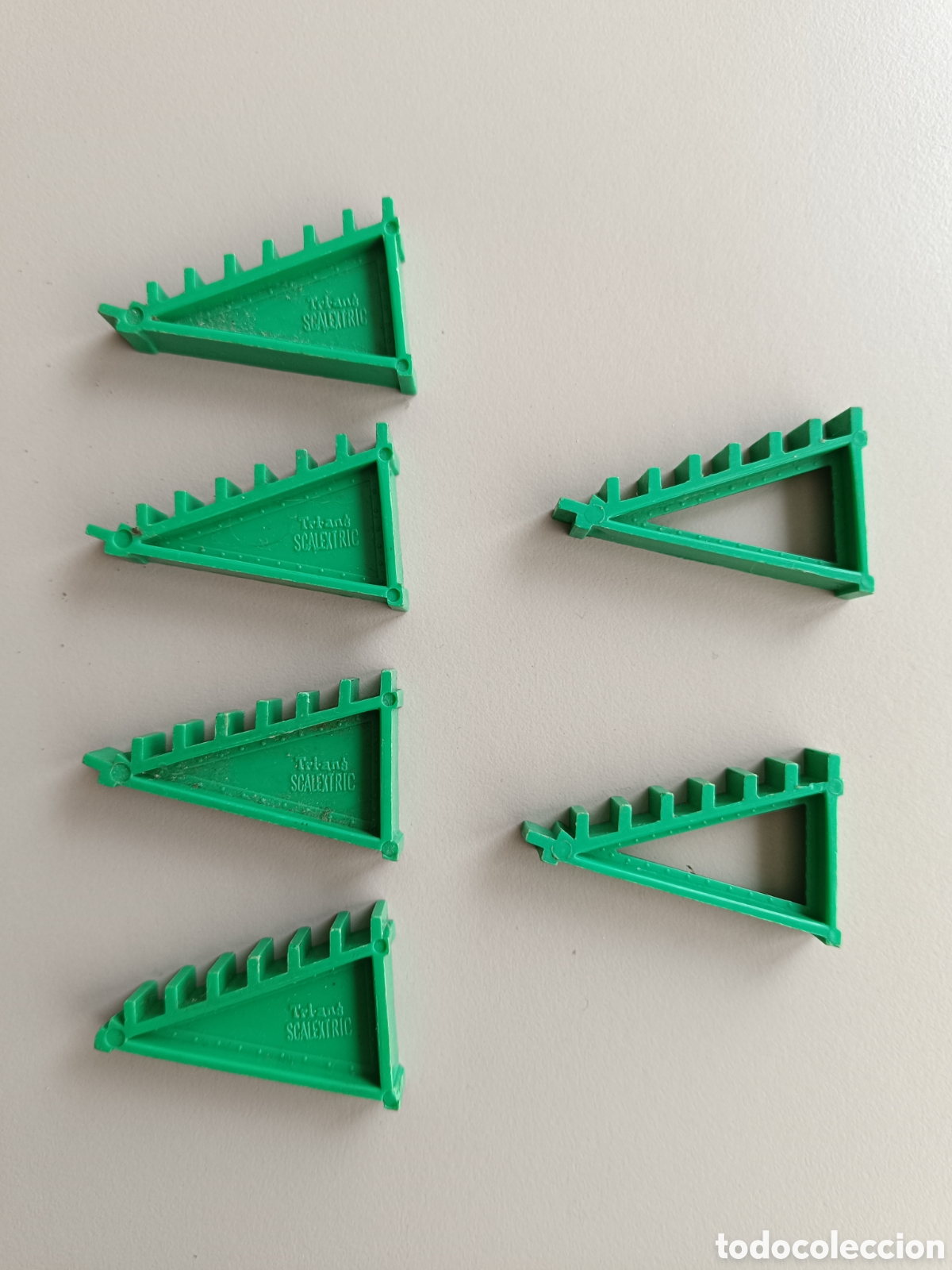 Scalextric: Triangulos peralte Scalextric - Foto 1