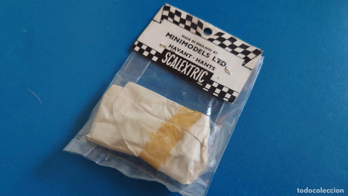 Scalextric: SCALEXTRIC C76 MINI MOTOR FORMULA JUNIOR CON PROTECTOR SCALEXTRIC W/238 - Foto 2