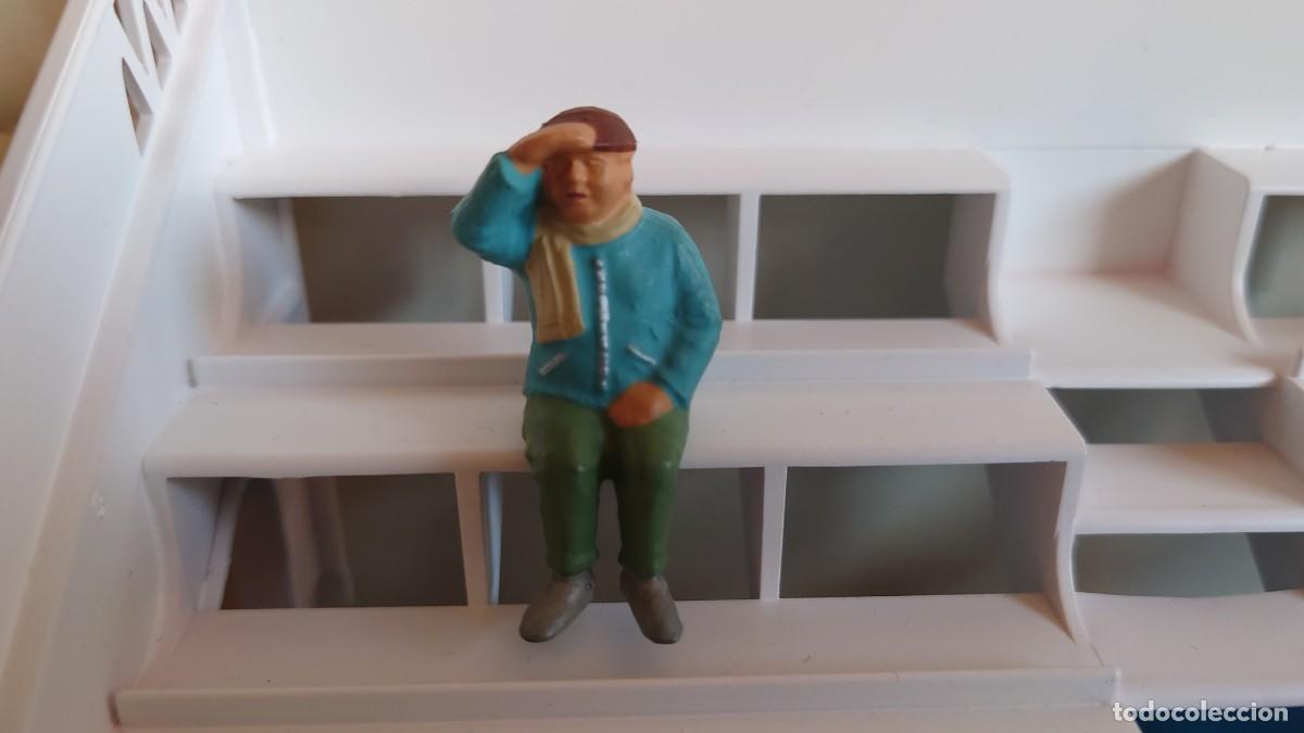 Scalextric: FIGURA PISTA SCALEXTRIC - Foto 1