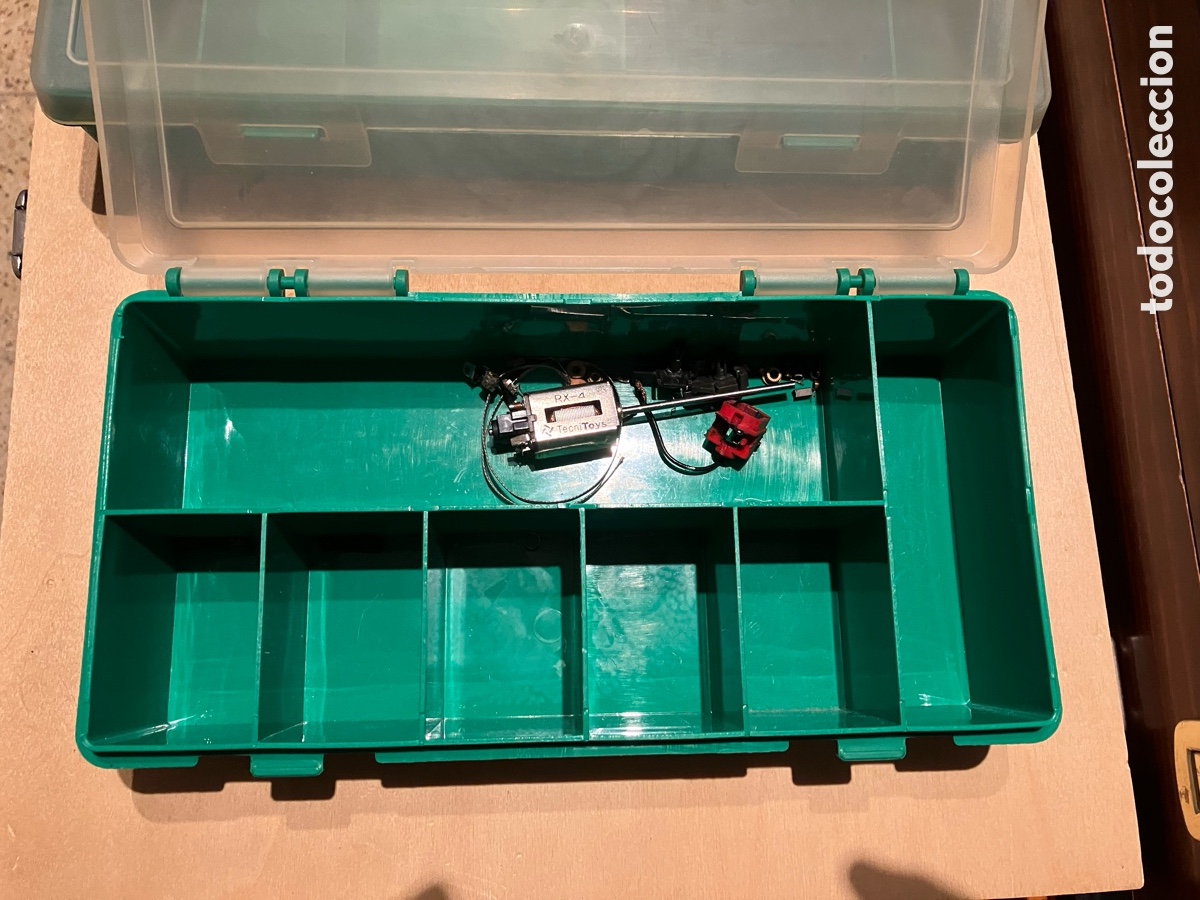 Scalextric: Estuche clasificador con cosas de Scalextric - Foto 1
