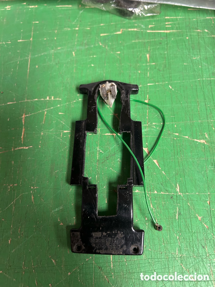Scalextric: SCALEXTRIC CHASSIS MERCEDES
