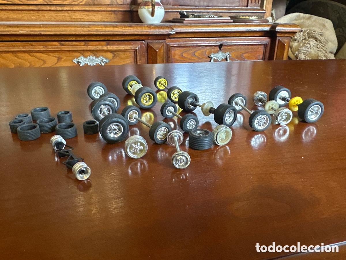 Scalextric: SLOT SCALEXTRIC LOTE NEUMATICOS RUEDAS ESPUMA CON CUBOS O LLANTAS