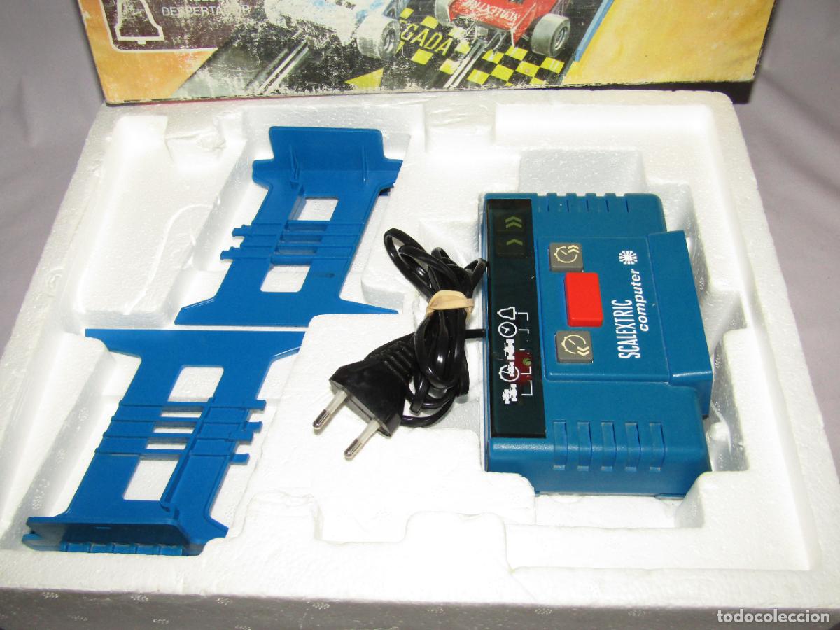Scalextric: Antigua Caja con Cuentavueltas Electr&oacute;nico Programable de SCALEXTRIC EXIN
