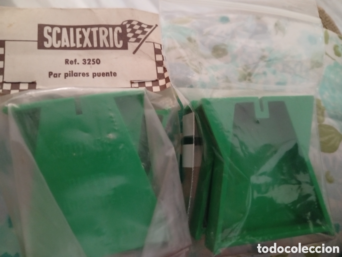 Scalextric: 4 pilares puente Scalextric