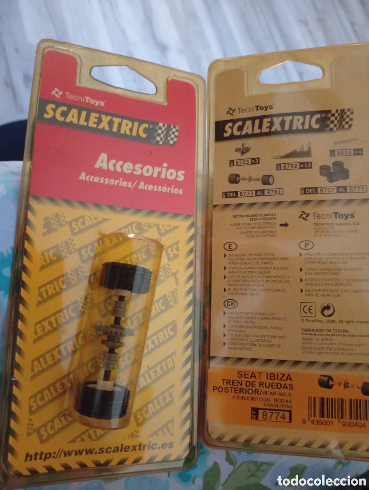 Scalextric: 2 juegos Scalextric Seat Ibiza 8774