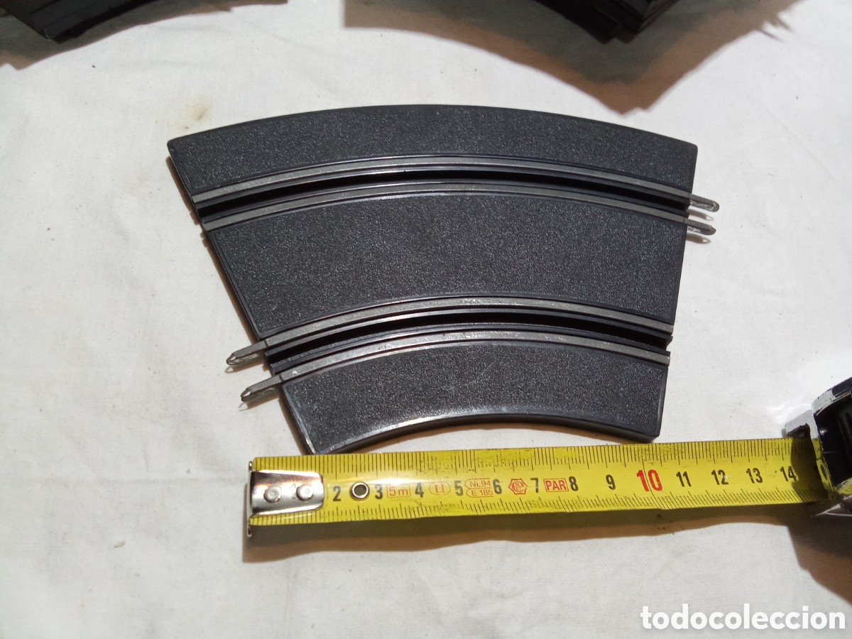 Scalextric: LOTE 34 TRAMOS DE CURVA Y 7 RECTAS CON CRUCE - Foto 3