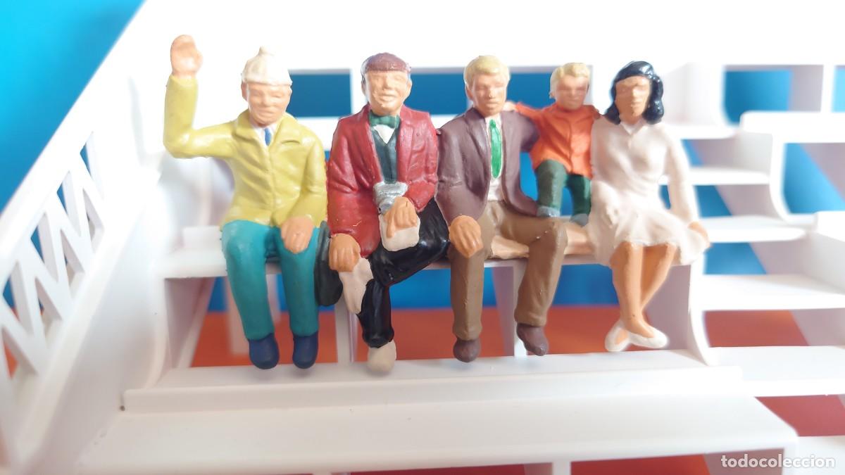 Scalextric: FIGURAS PISTA SCALEXTRIC - Foto 1