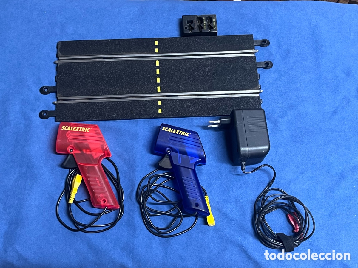Scalextric: SCALEXTRIC SCX TECNITOYS Pista recta + 1 Transformador + 2 mandos. USADOS y FUNCIONANDO