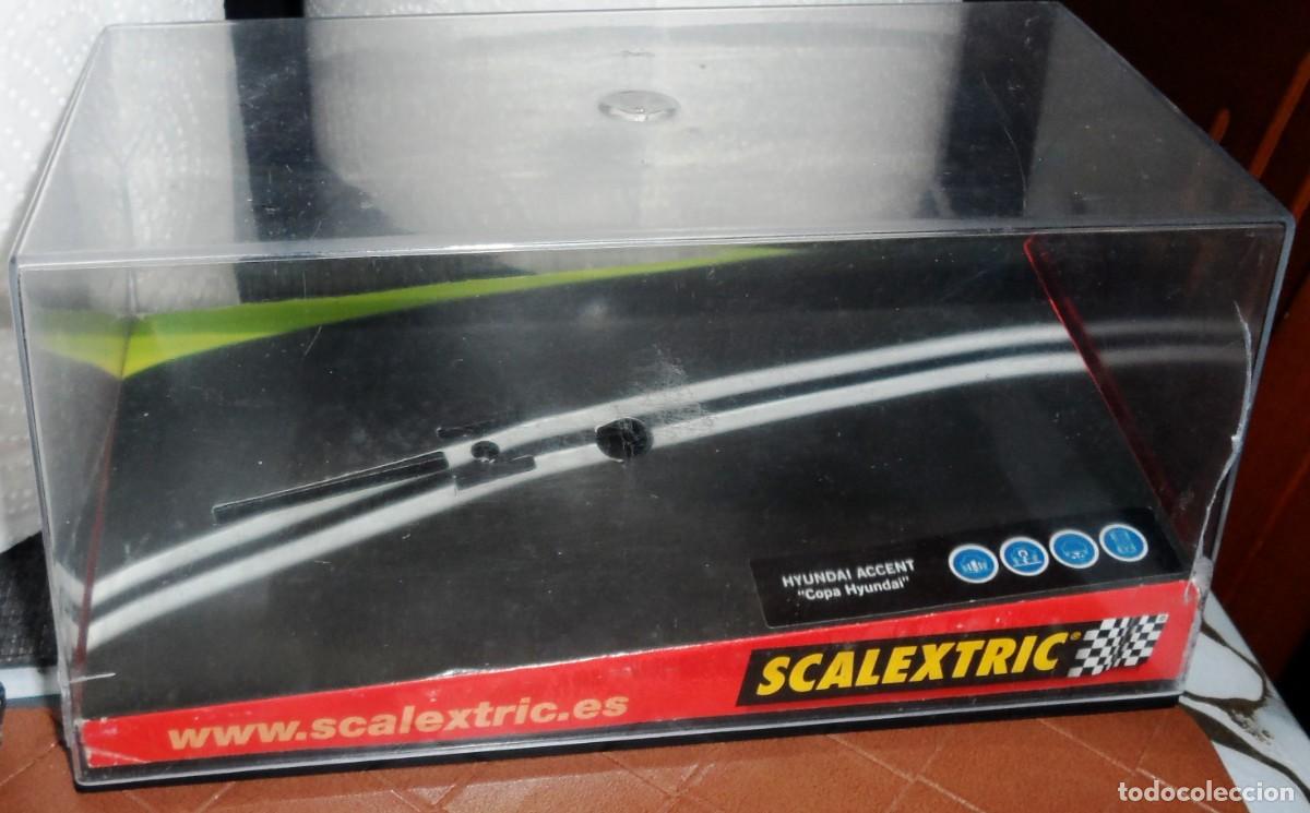 Scalextric: Scalextric Caja Metacrilato Hyundai accent