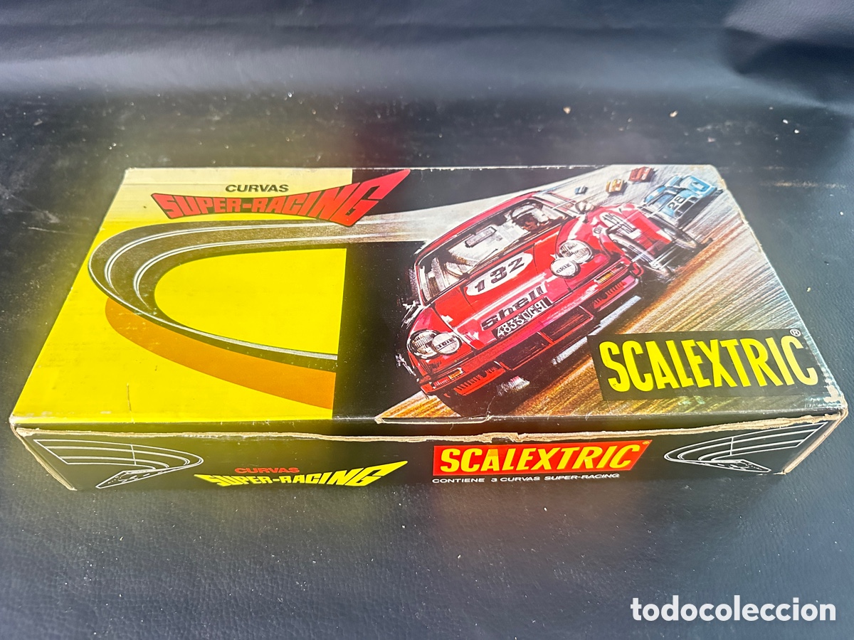 Scalextric: Curvas S&uacute;per Racing de Scalextric.