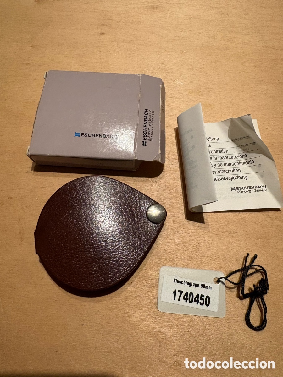 Scalextric: Lupa port&aacute;til Eschenbach con funda de piel, en su caja