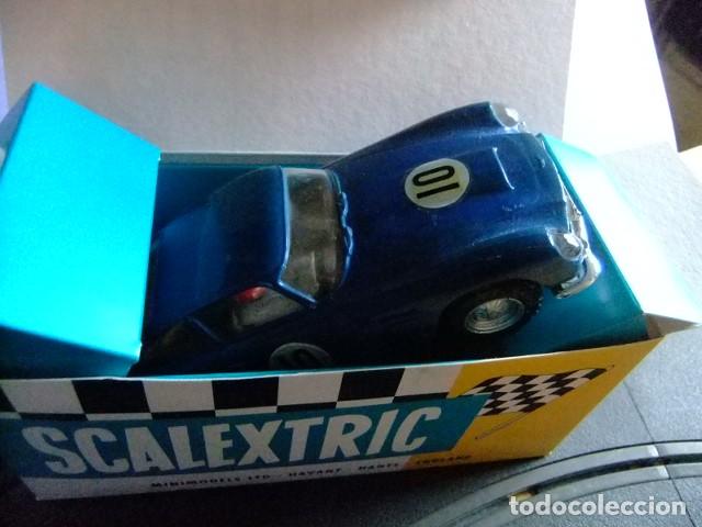 Scalextric: V SCALEXTRIC ASTON MARTIN MM / C 68 azul con luces - Foto 11
