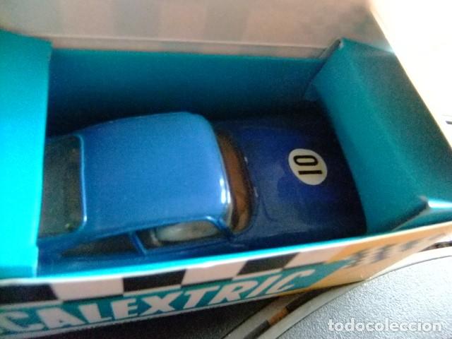 Scalextric: V SCALEXTRIC ASTON MARTIN MM / C 68 azul con luces - Foto 12