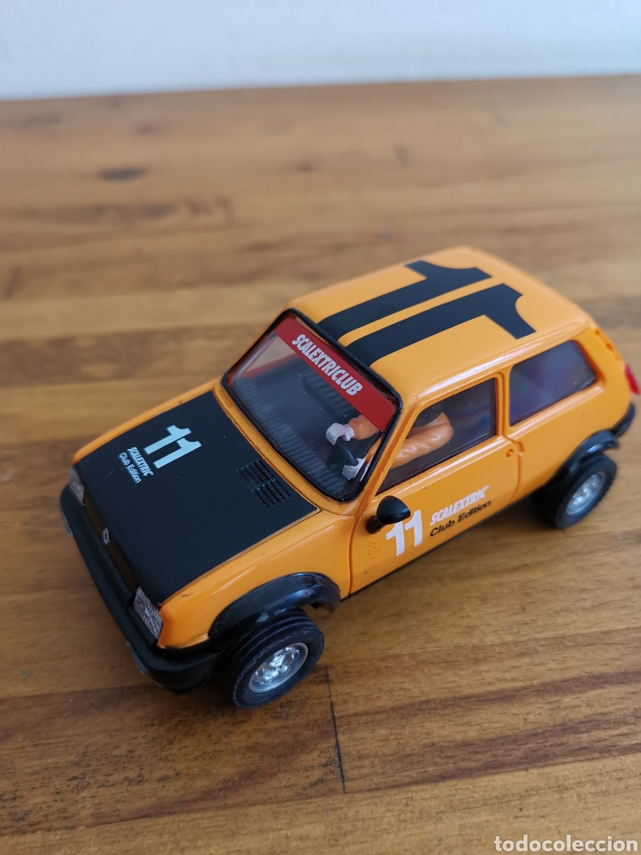 Scalextric: Coche scalextric de SCX Renault 5 Copa naranja n&ordm;11 ref. 6481 - Foto 1