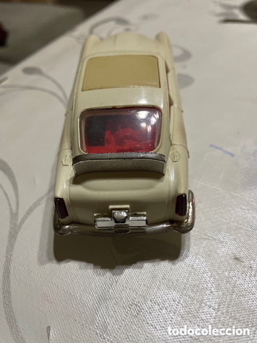 Scalextric: Aston Martin JAMES BOND de Scalextric Inglaterra - Foto 4