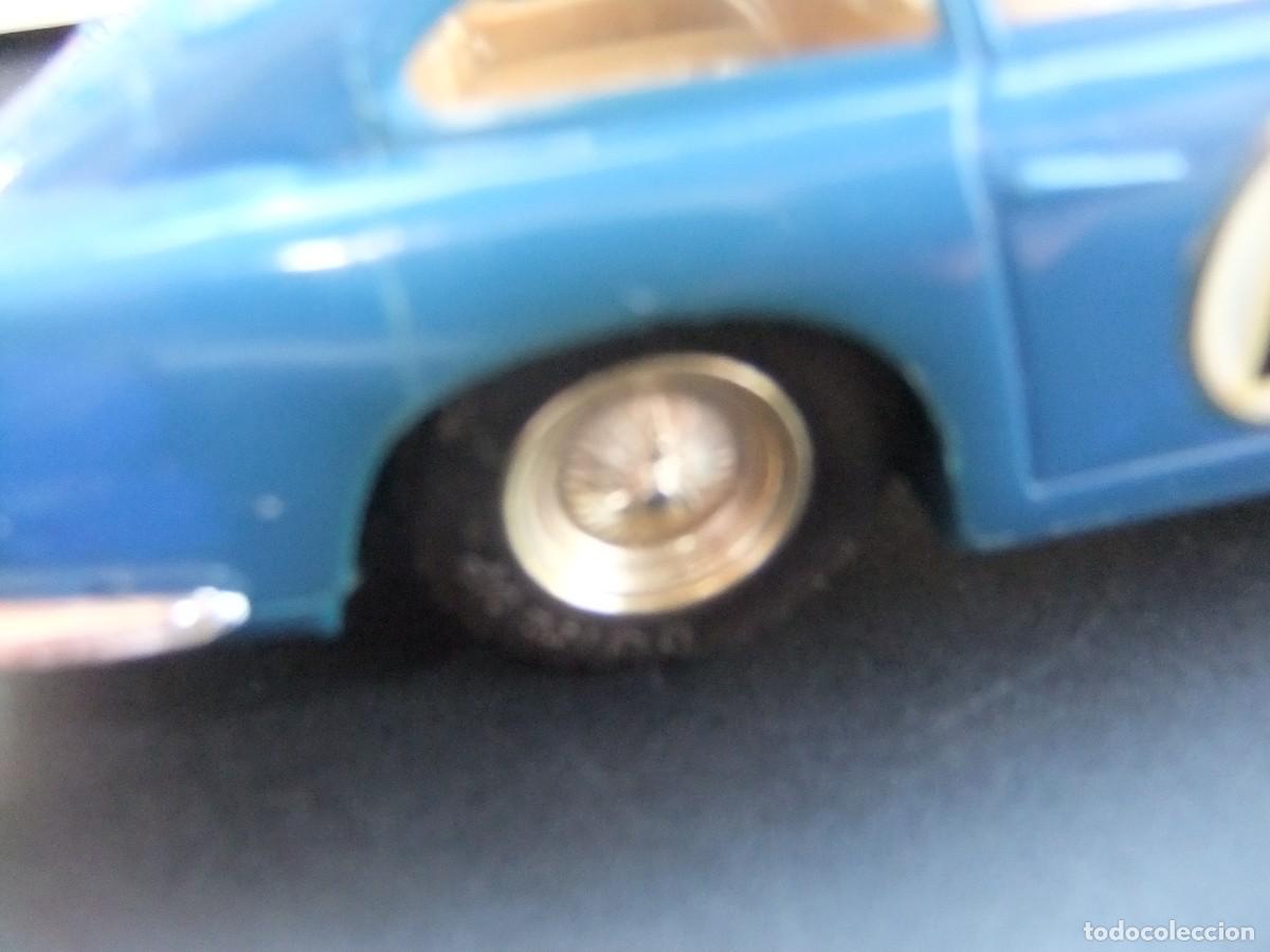 Scalextric: V SCALEXTRIC ASTON MARTIN MM / C 68 azul con luces - Foto 17