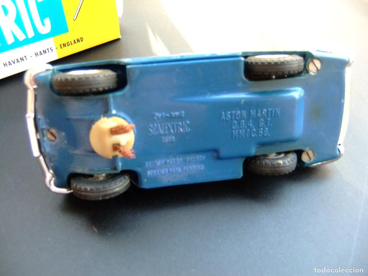 Scalextric: V SCALEXTRIC ASTON MARTIN MM / C 68 azul con luces - Foto 20