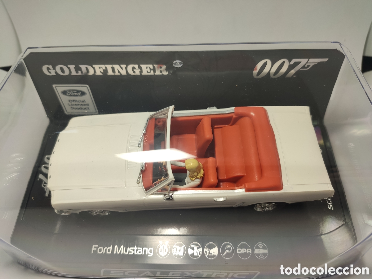 Scalextric .FORD Mustang Goldfinger James Bond - Circuits de Legende Scalextric .FORD Mustang Goldfinger James Bond - Circuits de Legende
