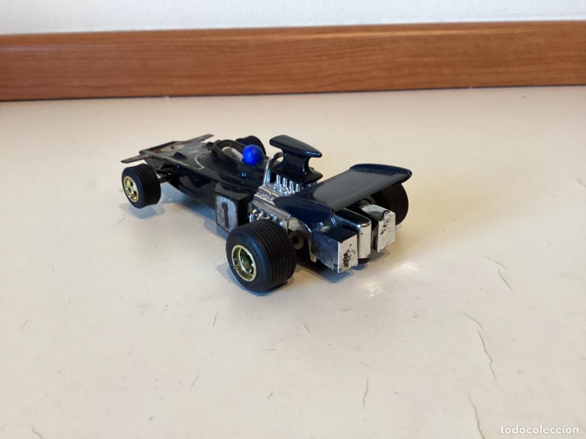 scalextric c050 JPS formule 1 John players dans sa boîte d'origine
