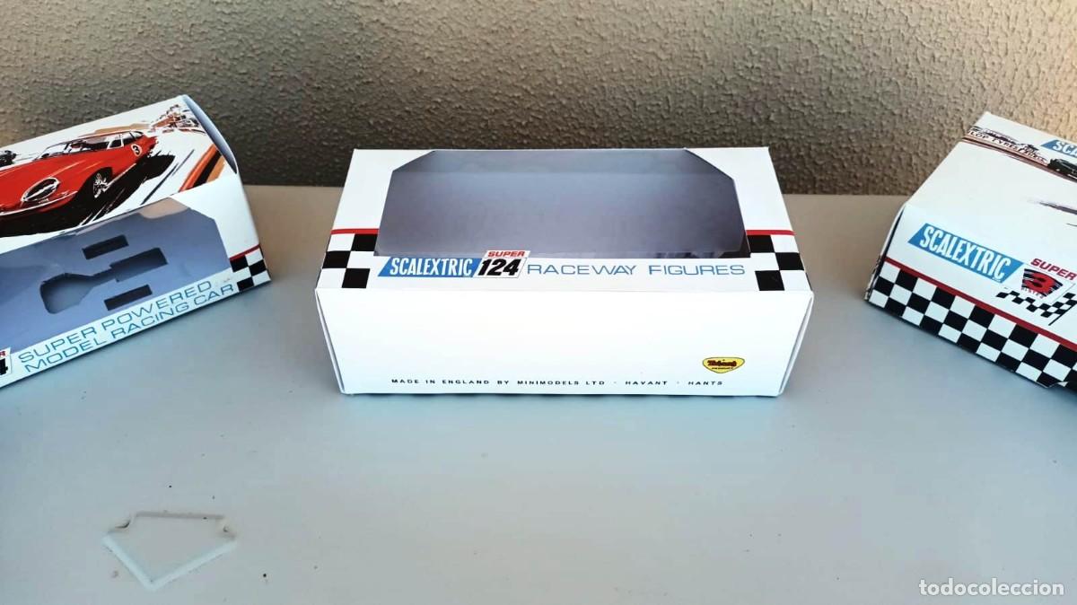 Scalextric: SCALEXTRIC SUPER 124 RACEWAY FIGURES CAJA, REPRO. - Foto 4