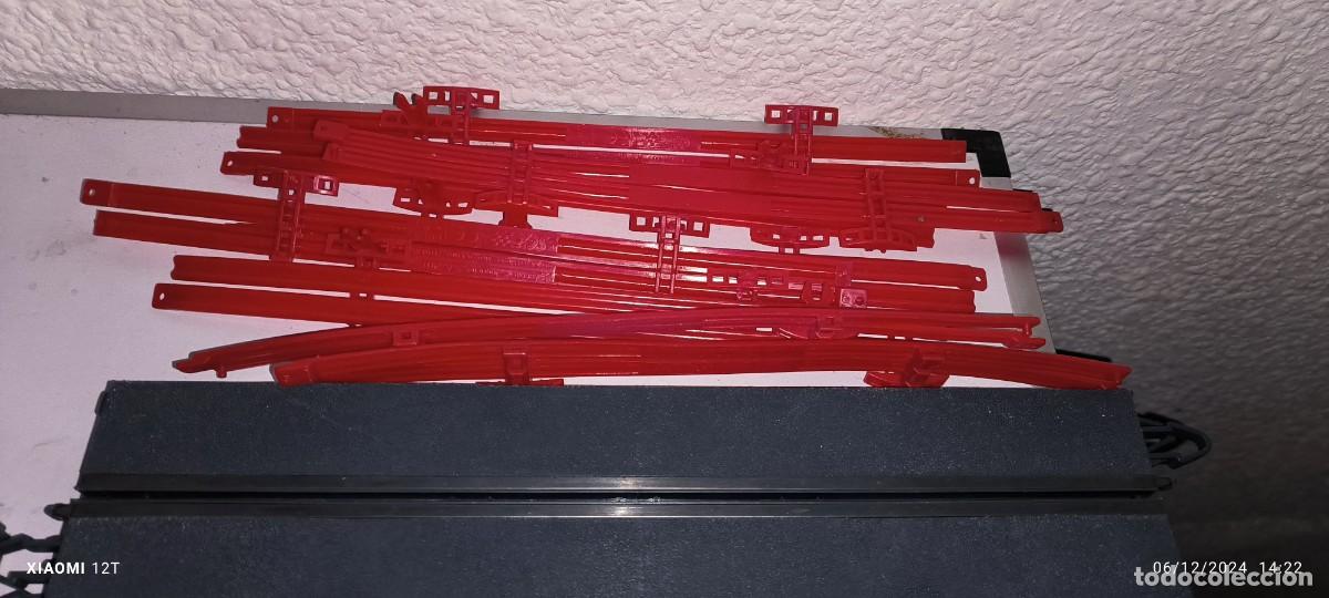 Scalextric: GRAN LOTE DE PIEZAS DE SCALEXTRIC SCX - Foto 5