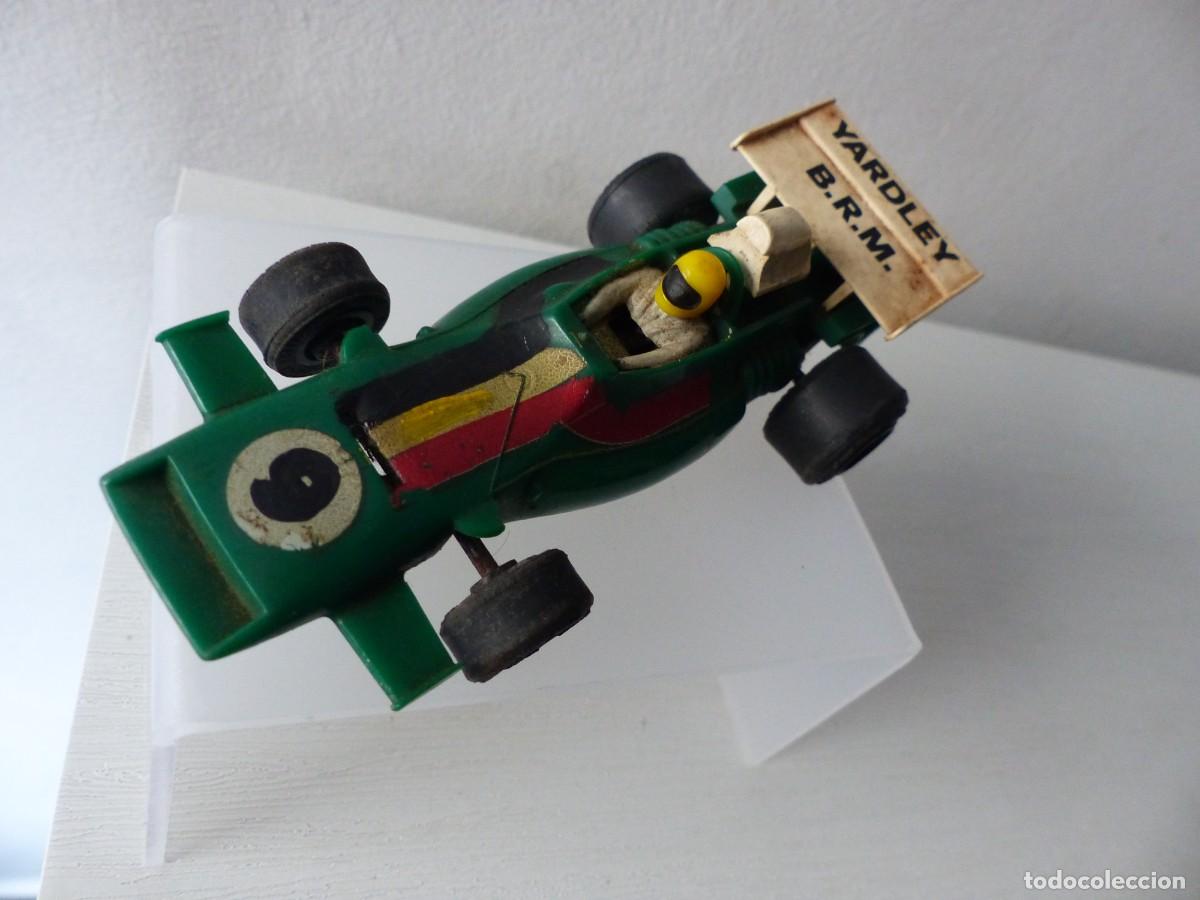 Scalextric: BRM P160 YARDLEY F1 SCALEXTRIC - VERDE - Foto 1