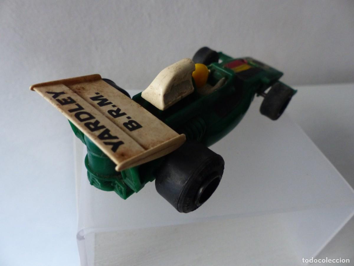 Scalextric: BRM P160 YARDLEY F1 SCALEXTRIC - VERDE - Foto 3
