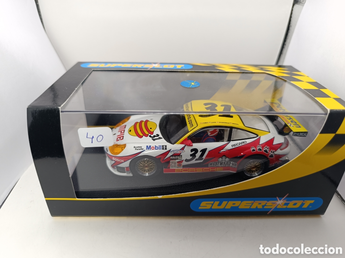 Scalextric: SCALEXTRIC PORSCHE 911 GT3R H2339