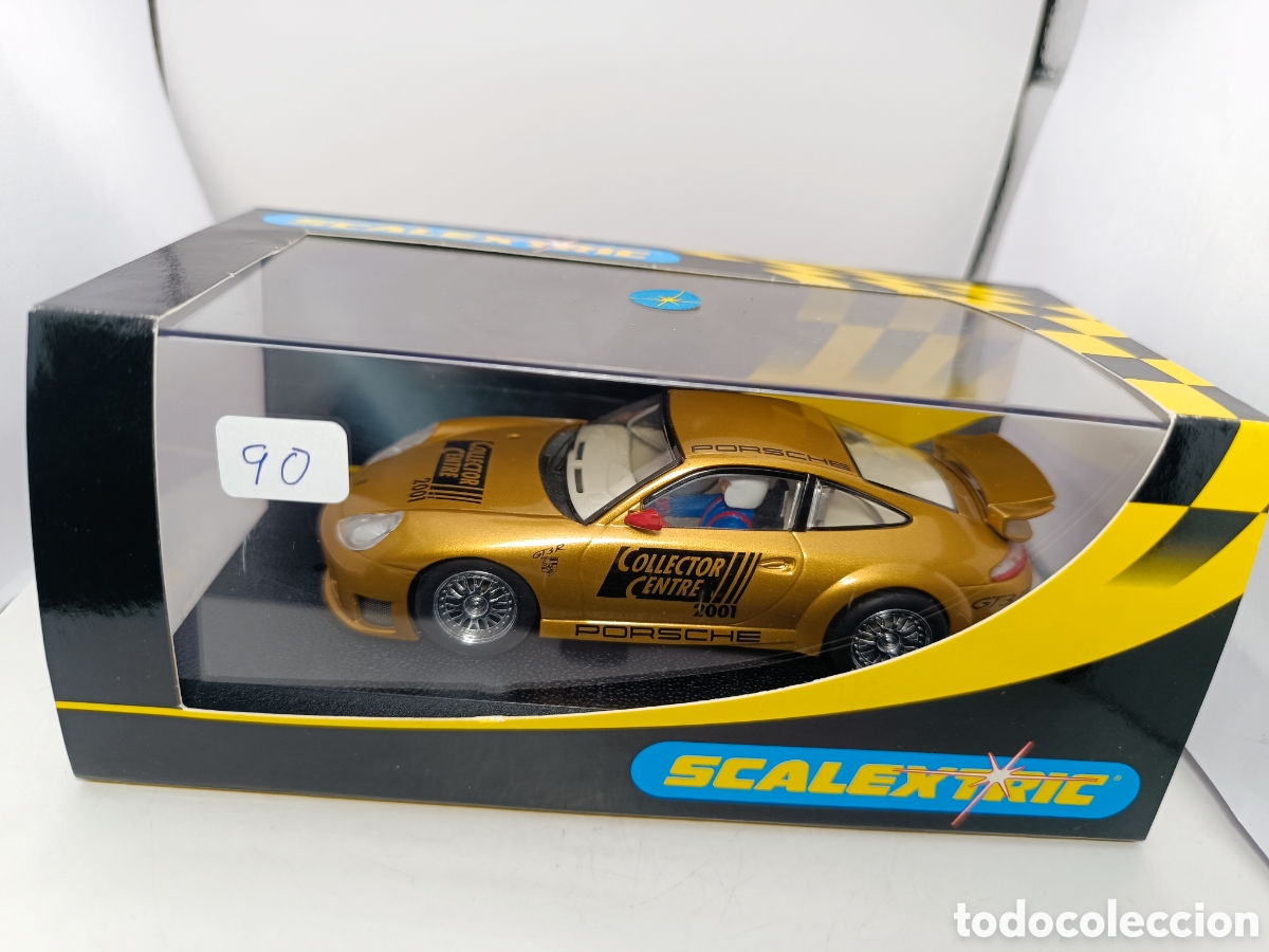 Scalextric: SCALEXTRIC PORSCHE 911 GT3R 2001 COLLECTOR CENTRE SPECIAL C2388
