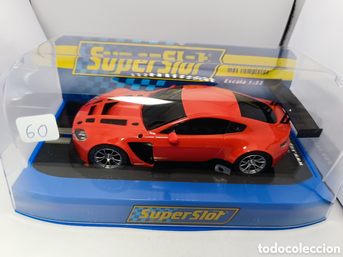 Scalextric: SUPERSLOT ASTON MART&Iacute;N VANTAGE GT3 ROAD CAR RED CIRCUITO